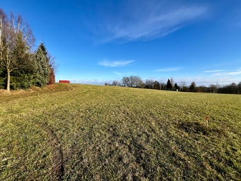 Prodej pozemku 2000 m², Tatobity