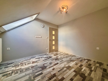 Ložnice - Prodej domu 259 m², Opatovice