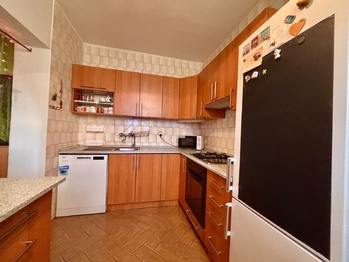 Dolní kuchyně - Prodej domu 259 m², Opatovice