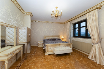 Pronájem domu 450 m², Praha 4 - Kunratice