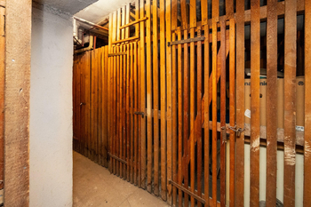 Sklep - Prodej bytu 1+1 v družstevním vlastnictví 43 m², Praha 7 - Holešovice