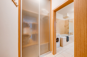 Prodej bytu 2+kk v osobním vlastnictví 54 m², Praha 9 - Libeň