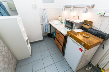 Pronájem obchodních prostor 39 m², Praha 6 - Dejvice