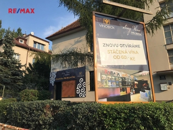 Pronájem obchodních prostor 25 m², Praha 8 - Libeň