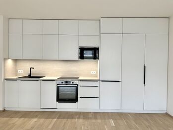 Pronájem bytu 1+kk v osobním vlastnictví 39 m², Praha 4 - Hodkovičky