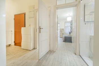 Prodej bytu 2+kk v osobním vlastnictví 61 m², Praha 2 - Nové Město