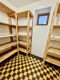 Prodej domu 180 m², Žihobce