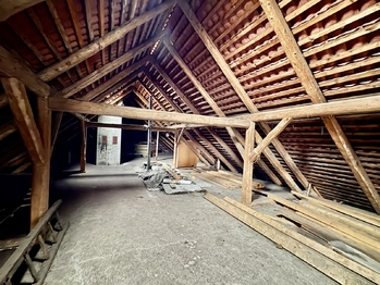 Prodej domu 180 m², Žihobce