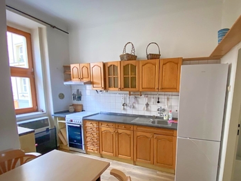 kuchyňská linka - Pronájem bytu 2+1 v osobním vlastnictví 53 m², České Budějovice