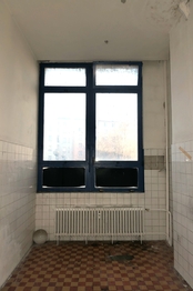 Prodej obchodních prostor 181 m², Hradec Králové