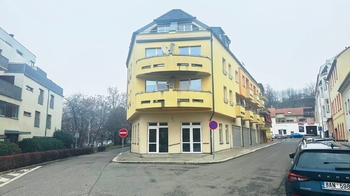 Prodej garáže 21 m², Praha 4 - Michle