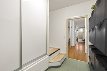 Prodej bytu 3+kk v osobním vlastnictví 85 m², Praha 10 - Hostivař