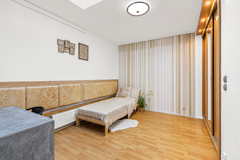 Prodej bytu 3+kk v osobním vlastnictví 85 m², Praha 10 - Hostivař