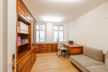 Pronájem kancelářských prostor 14 m², Praha 1 - Malá Strana