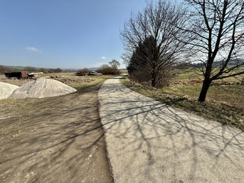 Prodej zemědělského objektu 164000 m², Spálené Poříčí