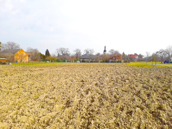 Prodej pozemku 970 m², Suchdol