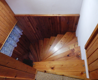 Schodiště - Prodej chaty / chalupy 45 m², Kožlany