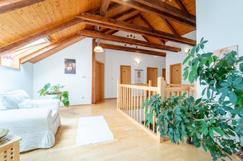 Prodej domu 284 m², Lety