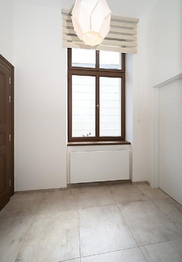 Pronájem bytu 1+1 v osobním vlastnictví 56 m², Praha 5 - Smíchov