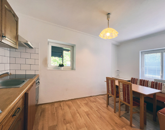 Kuchyně s jídelnou - Prodej domu 111 m², Kyselka