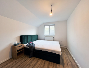 Pokoj - Prodej domu 111 m², Kyselka