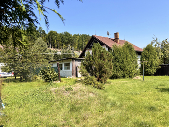 Pohled ze zahrady - Prodej domu 111 m², Kyselka