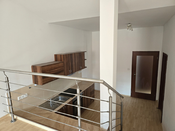 Pronájem bytu atypický v osobním vlastnictví 77 m², Louny