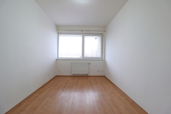 Ložnice - Pronájem bytu 3+kk v osobním vlastnictví 64 m², Praha 10 - Horní Měcholupy