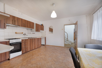 Prodej domu 156 m², Lešná