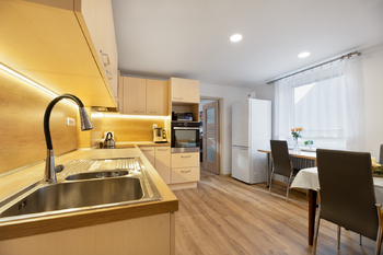 Prodej domu 156 m², Lešná