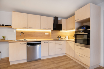 Prodej domu 156 m², Lešná