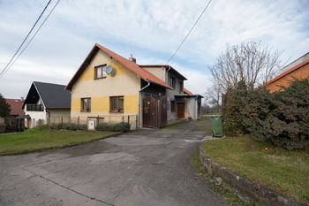 Prodej domu 156 m², Lešná