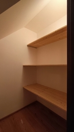 Pronájem kancelářských prostor 130 m², Rudná