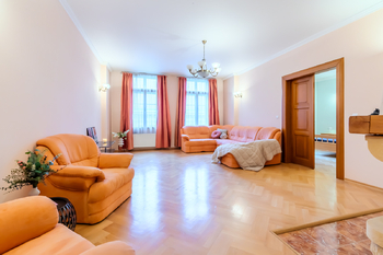 Prodej bytu 2+1 v osobním vlastnictví 104 m², Praha 1 - Nové Město