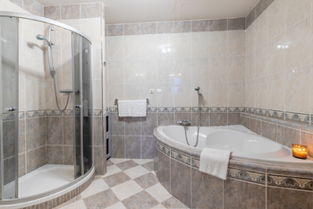 Prodej bytu 2+1 v osobním vlastnictví 104 m², Praha 1 - Nové Město