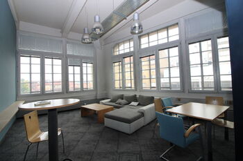 Pronájem kancelářských prostor 518 m², Praha 3 - Vinohrady