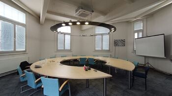 Pronájem kancelářských prostor 518 m², Praha 3 - Vinohrady