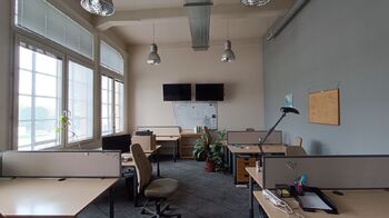 Pronájem kancelářských prostor 518 m², Praha 3 - Vinohrady