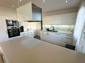 Prodej domu 300 m², Tachov