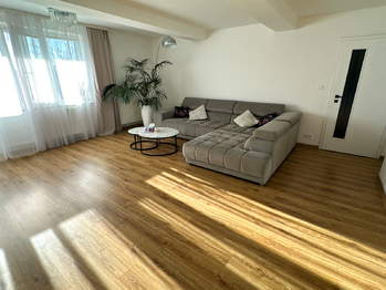 Prodej domu 300 m², Tachov