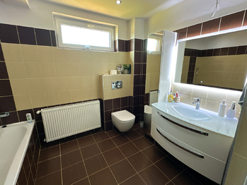 Prodej domu 300 m², Tachov