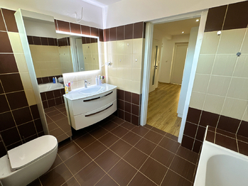 Prodej domu 300 m², Tachov