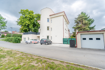 Pronájem bytu 1+kk v osobním vlastnictví 34 m², Roztoky