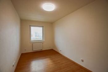 ložnice - Pronájem bytu 2+kk v osobním vlastnictví 53 m², České Budějovice