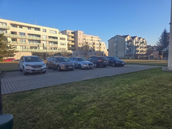 parkoviště - Prodej bytu 2+1 v osobním vlastnictví 50 m², České Budějovice