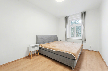 Pronájem bytu 2+1 v osobním vlastnictví 56 m², Praha 3 - Žižkov