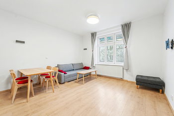 Pronájem bytu 2+1 v osobním vlastnictví 56 m², Praha 3 - Žižkov