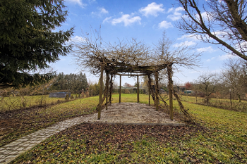 Prodej pozemku 1424 m², Břeclav