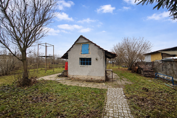 Prodej pozemku 1424 m², Břeclav