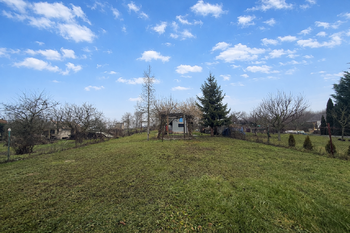 Prodej pozemku 1424 m², Břeclav